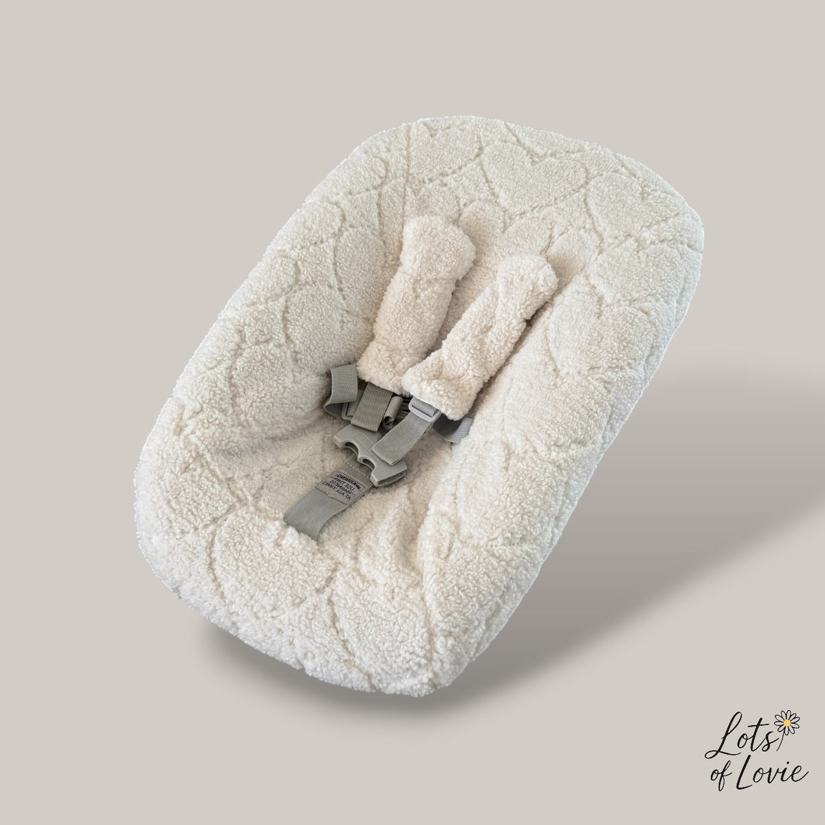 Hoes voor Stokke Tripp Trapp Newborn – Teddystof met hartjes  patroon– Lots of Lovie - kraamcadeau